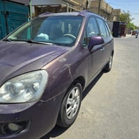 للجناي الي يدور شي اقتصادي وعائلي   كيا كارنز 2008 اللون : بنفسجي محرك...