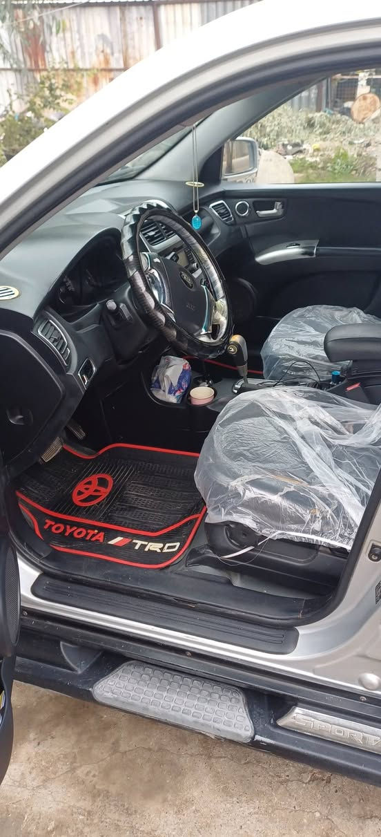 سبورتج  2009للبيع اومراوس مكفوله من الصبغ والضرر مكينه وكير كفاله كشن جلد وهيترات سعرهه 123وبيهه مجال مكاني بعقوبه رقمي ***********
