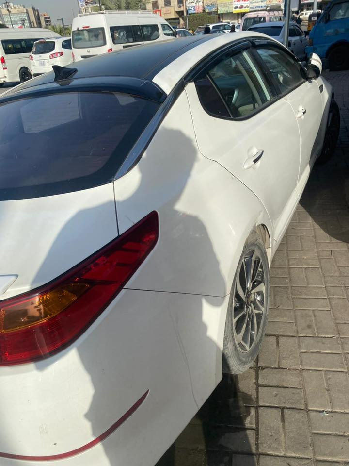 السلام عليكم كيا اوبتما 2012 فول مواصفات خليجيه سياره بيه فقط حزام مصبوغه سياره جديده خير من الله رقم سليمانيه تحويل مباشر السعر 105 وبيه مجال الاستفسار ***********
