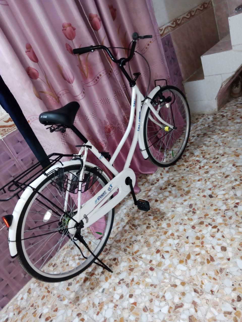 باسكل نضافه فول الفول
حجم 26 
السعر 120👉🏽👈🏾 وبي مجال 
محافضه بابل 
الاستفسار يجي خاص 
شراي تعال مو شراي الله وياك


**إذا كنت صاحب هذا الإعلان وتريد حذفه لأي سبب، رجاءا أرسل رسالة إلى الدعم الفني**