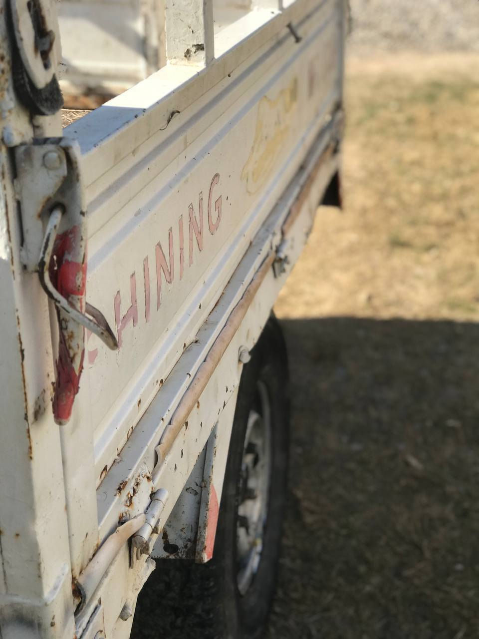 السلام عليكم ستوته للبيع موديل 16   محرك 23 اوراق كامل 6
ستوته عوزهة شويه ترتيب السعر المطلوب إتصال ع رقم ،،***********)  اتصل بيك خير وتدلل
