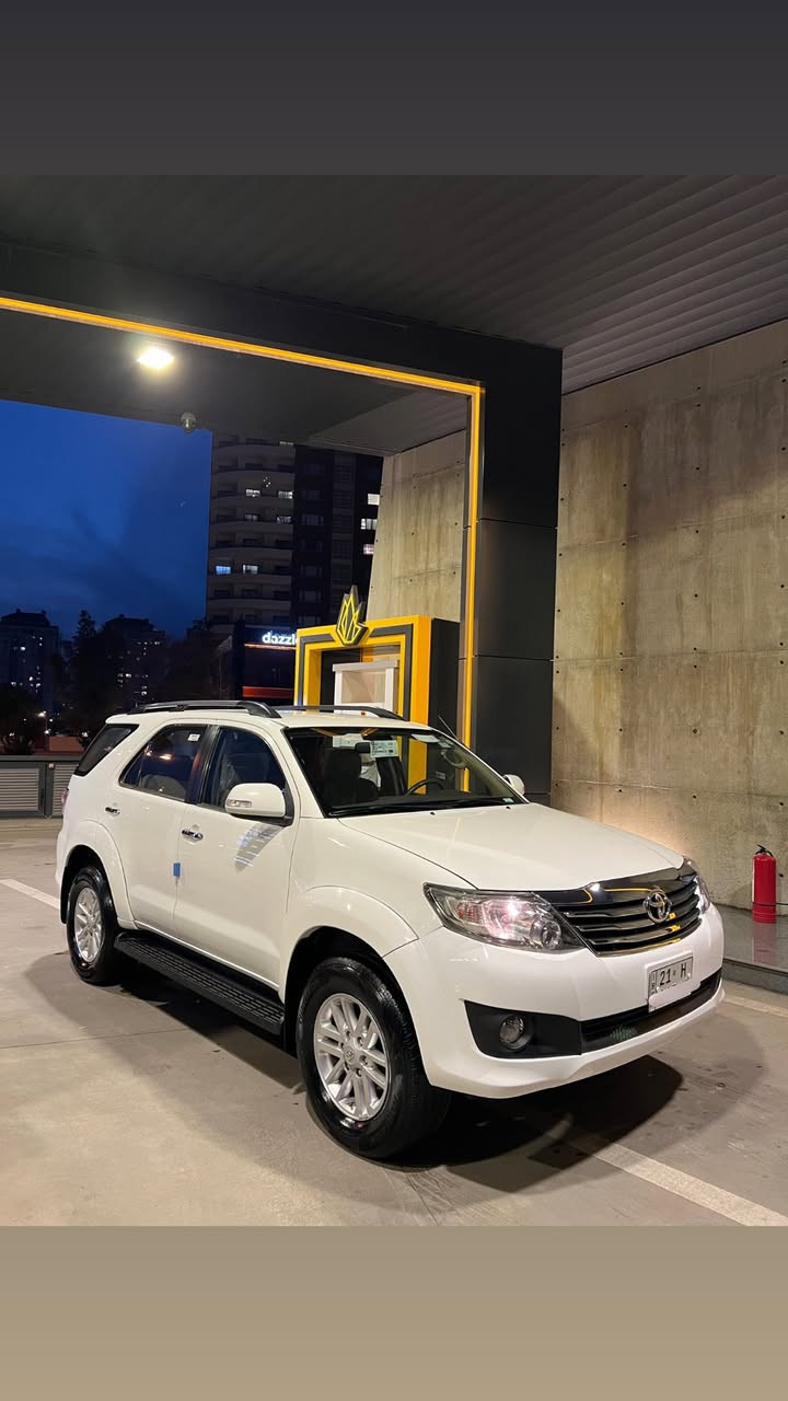 ‏ Toyota fortuner 2012 📦
تۆیۆتا فۆرچنەر  
ده بل ئه کسل 4×4
٤پستۆن 
٣ریزکوشین شاشه حه سە 
مه کینه و گێڕی نه کراوه تەوە سه نه وی و رەقەم هەزەی تازەیە تا 2031 
 سه رف وبوخاربه شه رت 
سۆنەرم داناوە دوو پەڵە بۆیاخی هەیە بێ مەعجون لەسەر ساغی  
سعرى 175$ 💵 معامەلە 
ژ.م ***********. 📞
