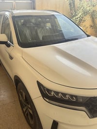 للبيع سورنتو موديل 2022خليجي  رقم بغداد بأسمي تحويل مباشر وضع الزيرو ع...