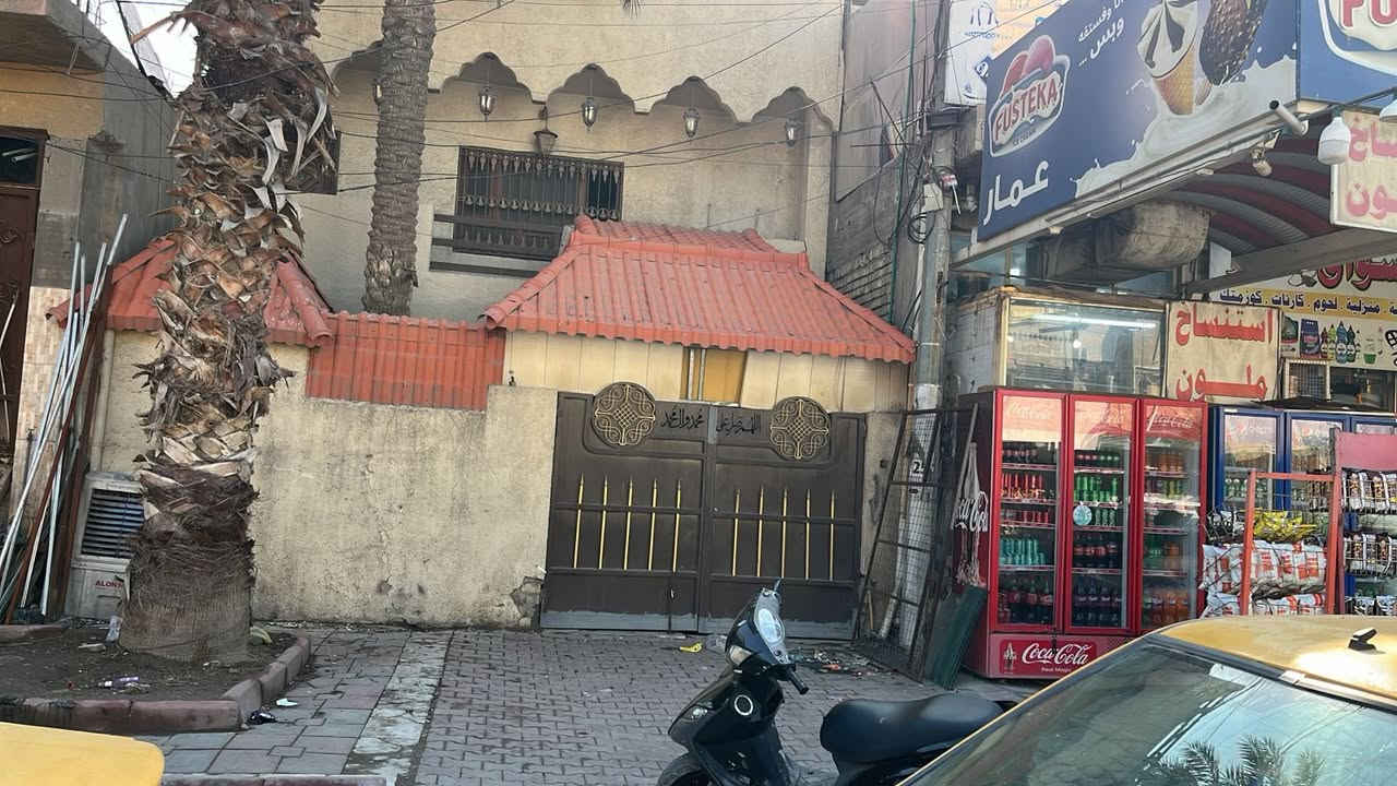 بيت للايجار تجاري فقط مساحة 150 الحرية شارع المشجر مقابيل حلويات الحمداني يصلح ان يكون مجمع طبي او روضة او محلات
للاستفسار الاتصال على الرقم 
‭0772 940 0676
