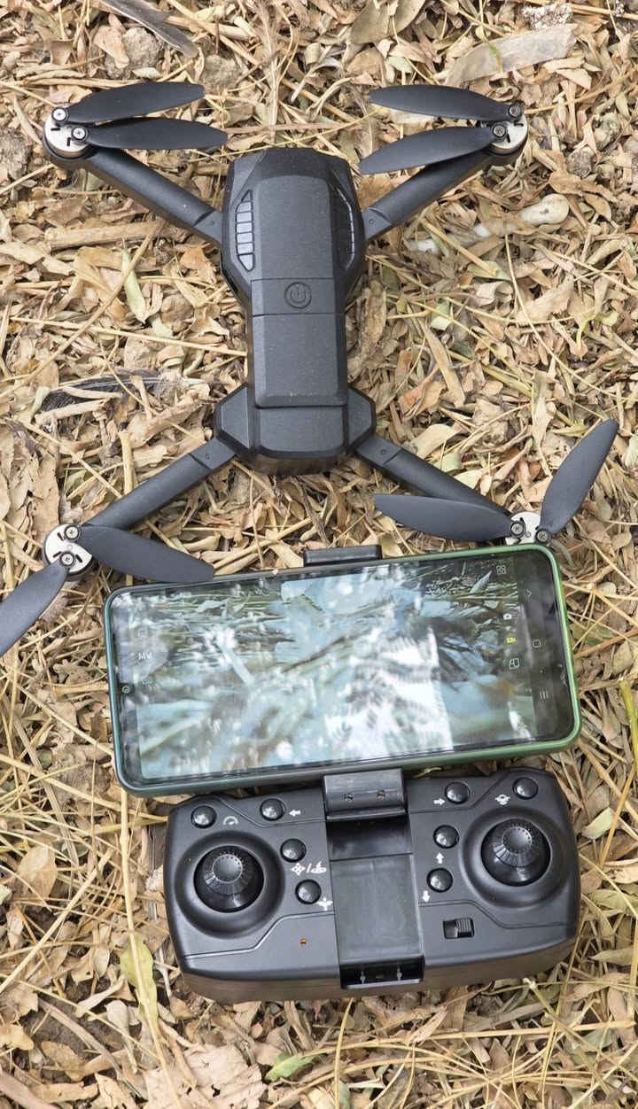 متاح طياره درون مع كامل ملحقاتها مكاني بغداد موجود توصيل داخل بغداد رقمي ***********
