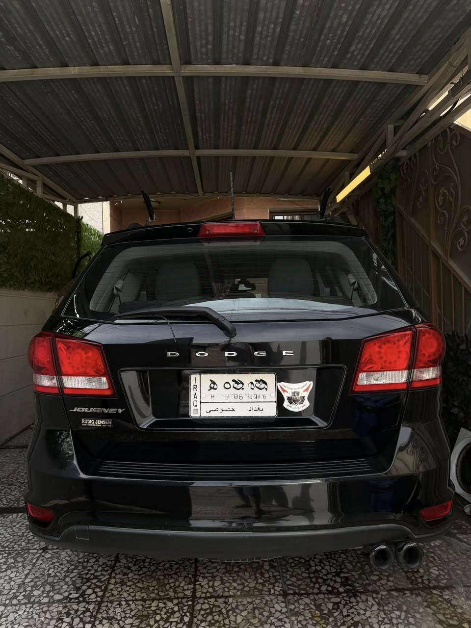 للبيع – دودج جورني (Dodge Journey)
• الموديل: 2019

• المحرك: 4 سلندر – 2400

• الركاب: 7 راكب

• القطع: 3 قطع تبريد 

• المسافة المقطوعة: 49,900 ml

• شاشة 

• تشغيل عن بعد 

• دخول ذكي 

• الحالة: السيارة بحالة ممتازة، ما بيها أي ضرر بالعراق

• الحادث: فقط بأمريكا – حادث بسيط بالجاملغ وضربة خفيفة بالباب، وتم تصليحها بالكامل

صورة الحادث مرفقه بالمنشور 

السعر :- 159 ورقه وبيه مجال 

مكان السيارة بغداد البلديات 

للتواصل ***********
