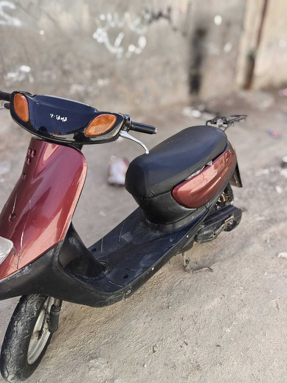 سلام عليكم درجة منغولي لبيع نضيفه كلشي شغال بيه سلف هندر عوزه باتري لايت مكينه ناعمه  شلعه حلوه سعره مناسب 275 مكان ناصريي مركز وشراي ***********يتصل عله رقم
