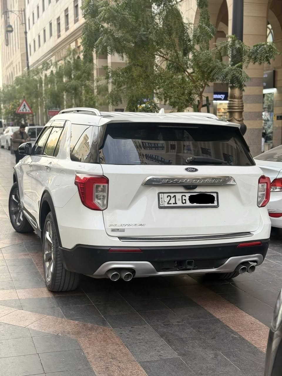 کوردی//عربی

FORD EXPLORER 2020 XLT 4X4
ڕەنگی: سپى

ژمارەی کورسی: ٧ نەفەری

ماوەی ڕۆشتن: تەنها70  هەزار مایل 

حەجم مەکینە:6 پستون توربو 

مواصەفات: XLT

گێچ ئەلیکترۆنی

5 دەرگا بەصمە

شەغال

سیستەمی سەماعە ١٢

شاشەی داشبوڵ کامل دیجیتاڵ

٣٦٠ پلە حاسە

حاسەی پێش

حاسەی پشت

حاسەی تەنیشت

گێڕ ماوس

برێک بەصمە

ئۆتۆ هۆڵد(AUTO HOLD)

ئۆتۆ ستارت(AUTO START)

ئۆتۆ ستۆپ(AUTO STOP)

٣٦٠ پلە ڕادار

ڕاداری پێش

ڕاداری پشت

ڕاداری تەنیشت

٣٦٠ پلە کامێرە

٨ مۆدی لێخوڕین

سیستەمی (ECO)

سیستەمی(SPORT)

سیستەمی(NORMAL)

سیستەمی(TOW/HAUL)

سیستەمی(SLIPPERY)

سیستەمی(LOW TRACTION)

سیستەمی(TRAIL)

تەحەکوماتی سەر سووکان

گير له سوكان دبل گير 

سووکان هیتەر

کوشن جلد

کوشن کارەبای

کوشنەکانی پێش و دوا هیتەر
 
كوشن پيش و دواى هيتر ومساج 
كوشن خزن 

سنوق شەفت و کارەبای

لایتی پێشەوە( لید ، دەبڵ عەدەسە،زینۆن، بلاجیکتۆر)

لایتی پشتەوە(لیدی کامل)

تایە و ویلی ٢٠ گەورە

دەبڵ ئەکسل (4x4)

ماسحةي جام اوتو 

2 پارچه بوياخ بي ناو گرتن 

ڕەقەم سلیمانیە تەحویل و غرامە بە شەرت

سەنەوی  تازه يه المانى 

گێڕ و مەکینە و کارەبایات و تەبرید بە شەرت

گێر و مەکینە نەکراوەتەوە

کامل سێرڤەر کراوە و چوار تایەی تازەی لە ژێرە

نووقسانی نییە و وەک بیلادی ماوەتەوە

ناونیشان : كلار 

ژمارەی تەلەفوون و واتساپ

***********

FORD EXPLORER 2020 4X4

فورد اكسبلور (XLT)  دبل ئکسل موديل : 2023

اللون : ابيض

عدد المقاعد ( 7.راكب )

عداد المسافة :70  الف ميل

حجم المحرك :6 پستون توربو 

المواصفات : XLT

كيـــج الكتـــرونــــي

5 بصمة ابــــواب

بصمة تشـــغيـــل

تشغيل عن بعد ,𝐑𝐄𝐌𝐎𝐓𝐄 𝐒𝐓𝐀𝐑𝐓

سيتم سماعات ,𝐁𝐀𝐍𝐆&𝐎𝐋𝐔𝐅𝐒𝐄𝐍

شاشة دشبول ديجيتال

كاميرة °360 

كاميرة امامي

كاميرة جانبي

كاميرة خلفي

كيـــر مـــاوس 

هـــانـــد بـــريـــك بصمة

اوتو هولد (𝐀𝐔𝐓𝐎 𝐇𝐎𝐋𝐃)

اوتو ستارات (𝐀𝐔𝐓𝐎 𝐒𝐓𝐀𝐑𝐃)

اوتو ستوب (𝐀𝐔𝐓𝐎 𝐒𝐓𝐎𝐏)

رادار امامي (تحديد مسار)

رادار جانبي  (نقاط عمياء)

رادار خلفي (التحذير من الاصطدام)

حساسات °360

حساسات امامي 

حساسات جانبي

حساسات خلفي

نظام (𝐄𝐂𝐎)

نظام (𝐍𝐎𝐑𝐌𝐀𝐋)

نظام (𝐒𝐏𝐎𝐑𝐓)

نظام (𝐓𝐎𝐖/𝐇𝐀𝐔𝐋)

نظام (𝐒𝐋𝐈𝐏𝐏𝐄𝐑𝐘)

تحكمات استيرن

استيرن هيتر 

كشنات جلد

كشنات كهربائي 

كشنات هيتر 
كشنات كدام وره ومساج
كشنات خزن 

صندوق شفط كهربائي 

لايتات 𝐋𝐄𝐃 ليد وعدسة زينون بيلادي

بلوجكترات 𝐋𝐄𝐃 ليد بيلادي

بكلايتات 𝐋𝐄𝐃 ليد بيلادي

ويــــل ٢٠ کبیر

دبل ئکسل (4x4)

ماسحات مال جام اوتو 

قطعتين صبغ دون داخل

رقم سلیمانیە سنویە جدیدة الماني 

تحویل غرامة بشرط

القير والمكينة غير مفكوكين – بشرط

القیر و المکینە تبرید کارەبایات کل بشرط

تفاصيل اكثر الاتصال على ارقام التالية

واتساب و رقم:***********
مكان:كلار
