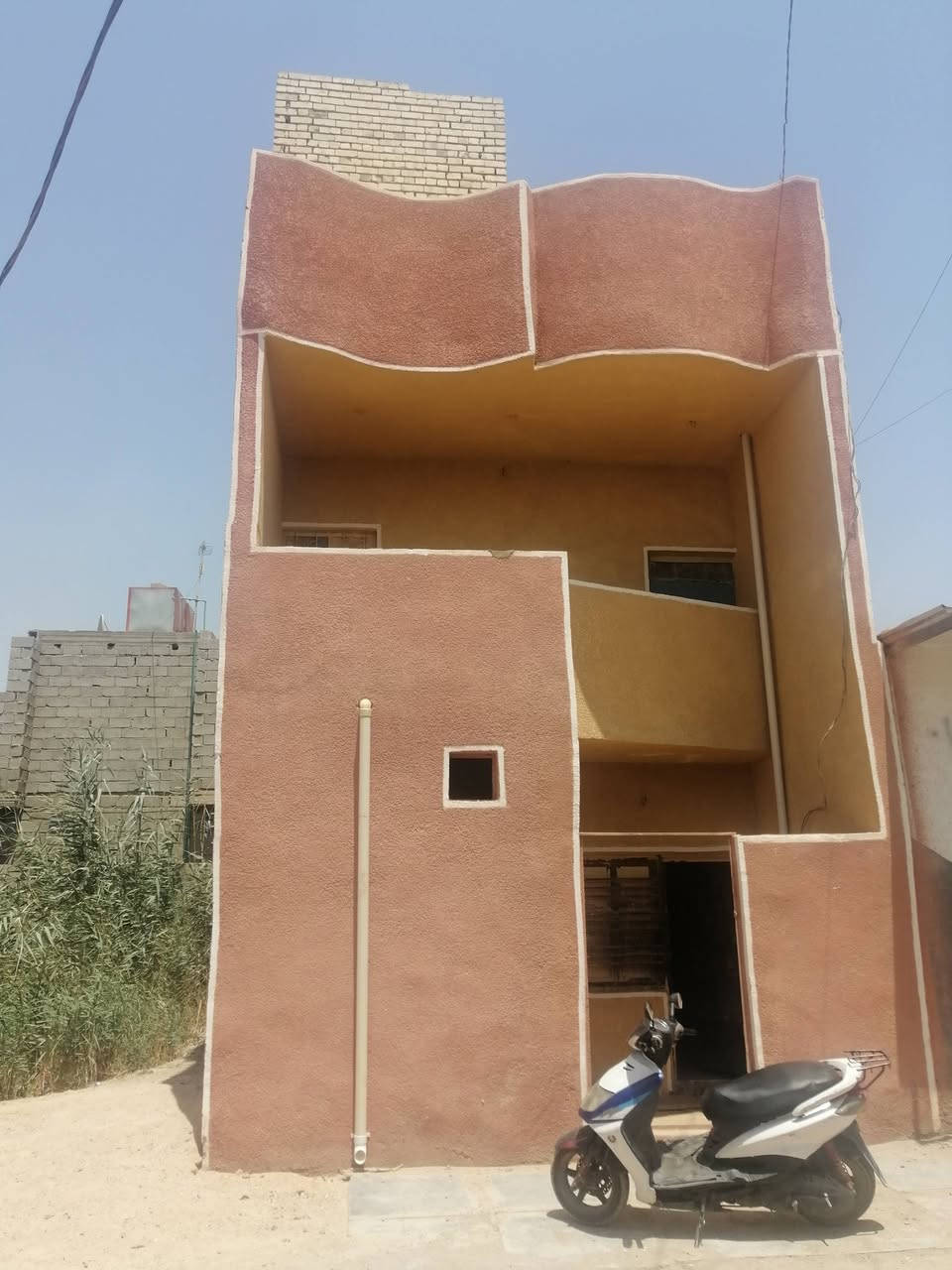 بيت للبيع قاطين المساحه  ٥٠م بغداد منطقه الإصلاح يحتوي على استقبال ومطبخ وغرفتين وصحيات
الرقم ***********

بيت للبيع قاطين المساحه  ٥٠م بغداد منطقه الإصلاح يحتوي على استقبال ومطبخ وغرفتين وصحيات
