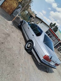 بي ام 730 • محرك 735 • موديل 93