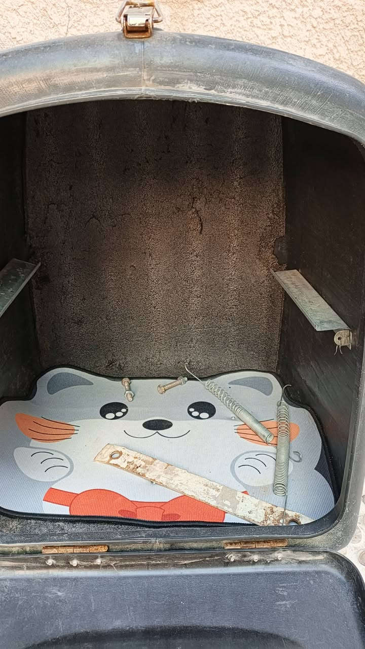 السلام عليكم صندوق مال دليفري اريد ابيعه رقم الهاتف ***********
