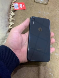 آيفون اكس آر • ٦٤ • فيس ايدي خربان