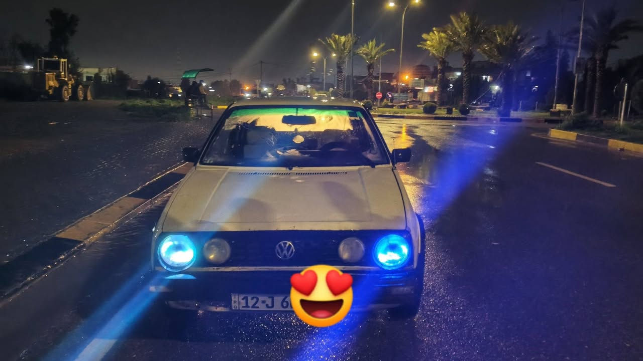 السلام وعليكم
كولف للبيع 
موديل 1986
محرك وكير شرط
المحرك صفر ثمانية 
طخم شرط
رقم انكليزي حديث
سنويا بأسمي شرط التحويل 
السعر 29 وبيها مجال 
مكاني تلكيف ***********
