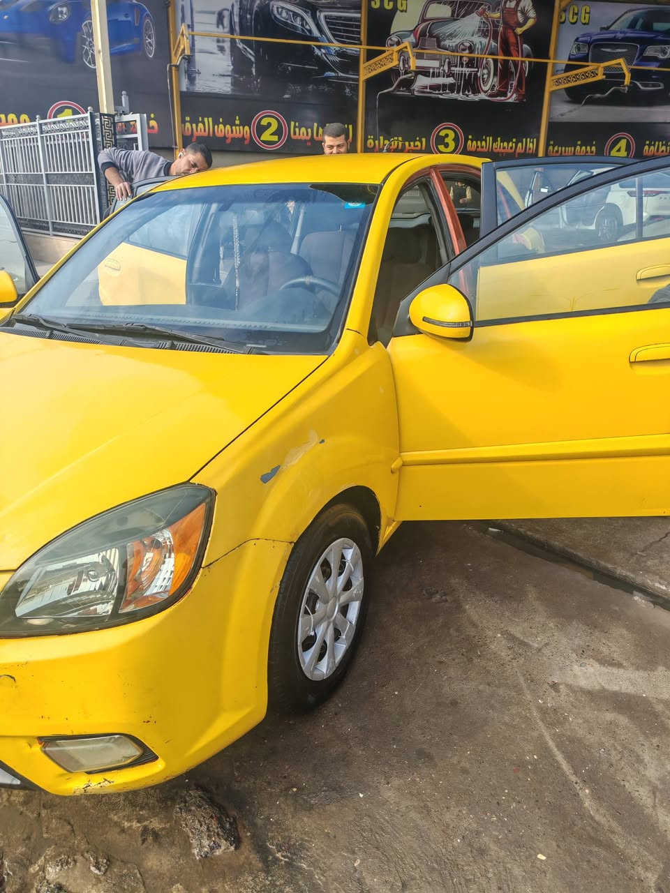 السلام عليكم
كيه ريو هاش باك موديل 10وارد امريكي  مواصفات برايد تحكمات استيرن كير شرط محرك مال كصه قبل سبوع شديته الله شاهد 600الف رقم انكليزي نينوى بسمي هيا غرامات صفر سيارة جاهزة من كلشي طخم جديد سعرها 95 وبيها مجال  ***********
