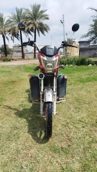 موطور شحن • بطاريات • نضيف