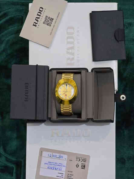 بسم الله الرحمن الرحيم
للبيع ساعة رادو دايستر السويسرية
تعمل الساعة اوتوماتيك
وكالة الكويت شركة البهبهاني
كاملة المرفقات والكرنتي وعلبة
*********** واتساب
