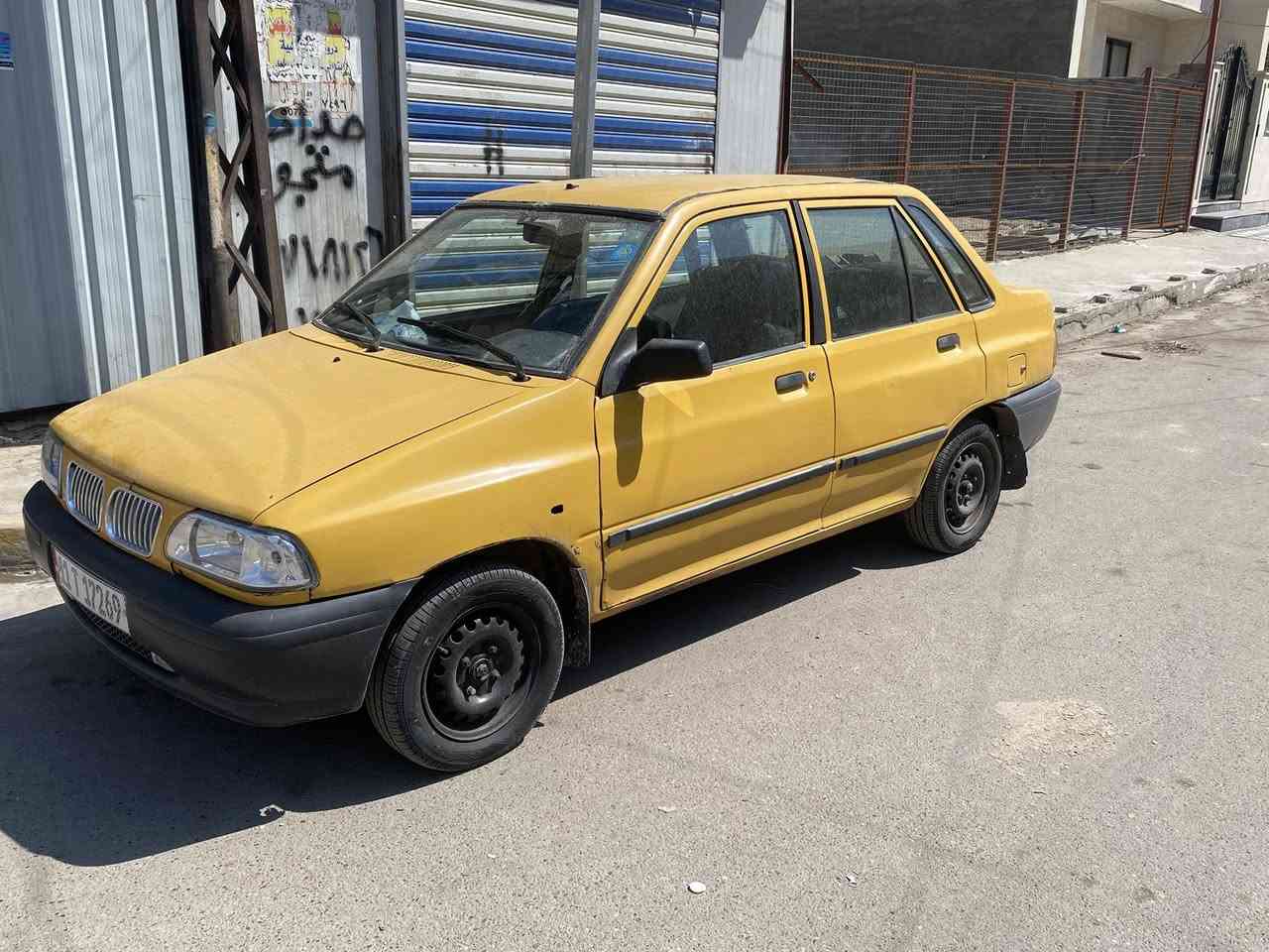 السلام عليكم سايبة مديل ١١ سنوية لل٢٨ سيارة بسمي ماعليها غرامات مكان بغداد شعب اي استفسار اتصال ***********
