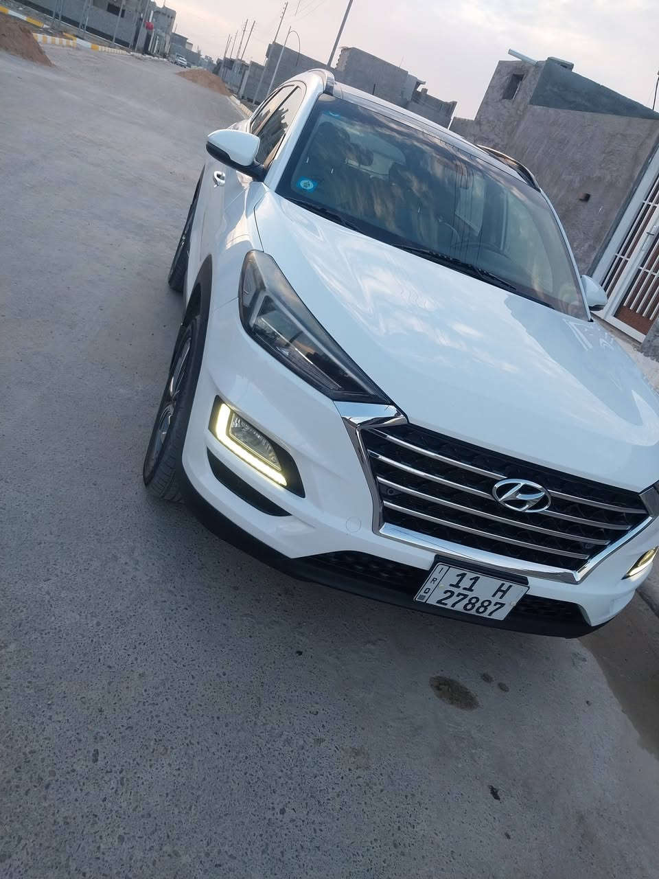 توسان ١٩ فول موصفات خليجي
كفاله عامه من كلشي 
ماشيه ١٣٥ سياره بسمي
تحويل مباشر مكان سياره بغداد حي جهاد 
***********
***********
