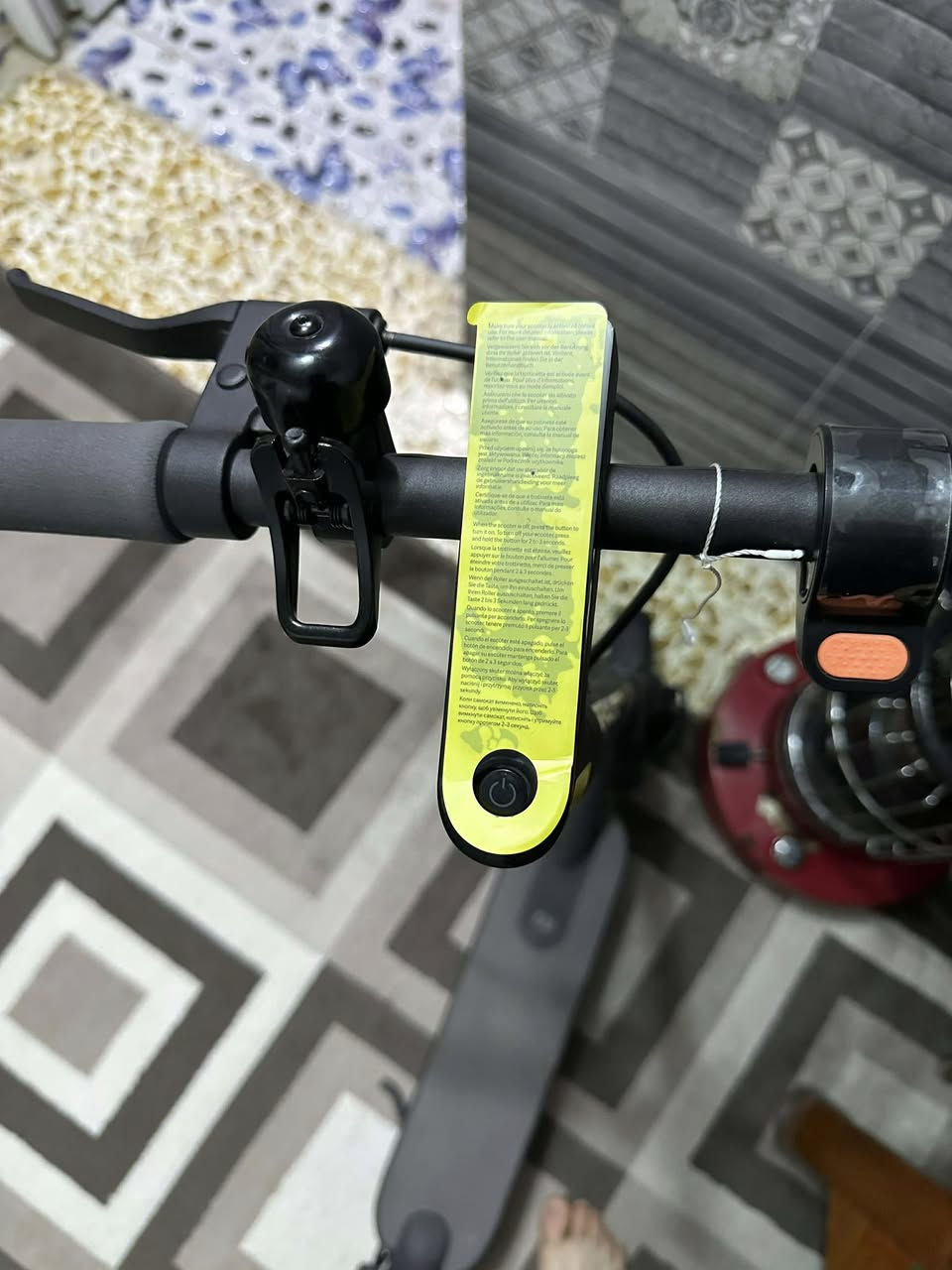 مرحبا 
عدنا جهاز سكوتر للبيع جديد غير مستعمل ربحنا بمسابقة
ماركة شاومي على الشحن 

*********** للتواصل
