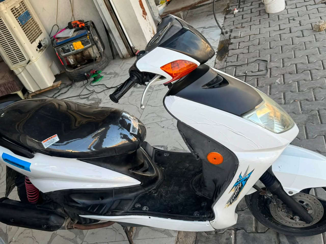 سكنس ياباني ١١٠ كاملة مابيها نقص كهربائيات كامله مكينه ناعمة استان حساس السعر ٦٥٠
الاتصال ***********
بعقوبه بهرز

