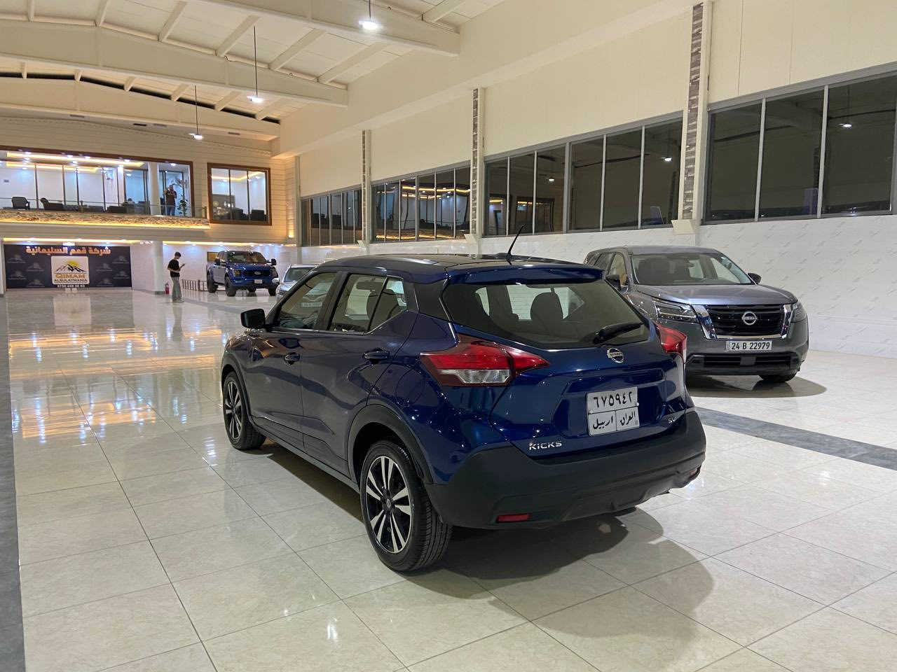 نيسان كيكس موديل 2019
سياره ما ماشي فقط 43000 
سياره SV فول بصمه ويل كب كشنات هيتر شاشه حجم كبير 
ضرر بوند تبديل وبخ بدون معجون وقبغ صندوق تبديل اصلي نفس اللون شرط بدون داخل بدون شاصي 
سعر 138 
***********
