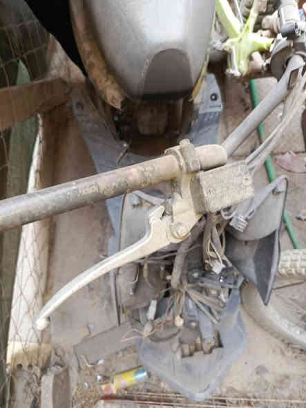 السلام عليكم دراجه ماكس مضلع صيني ابيع كوم حديد السعر 100الف العنوان نجف 📞*********** غراضه موجوده
