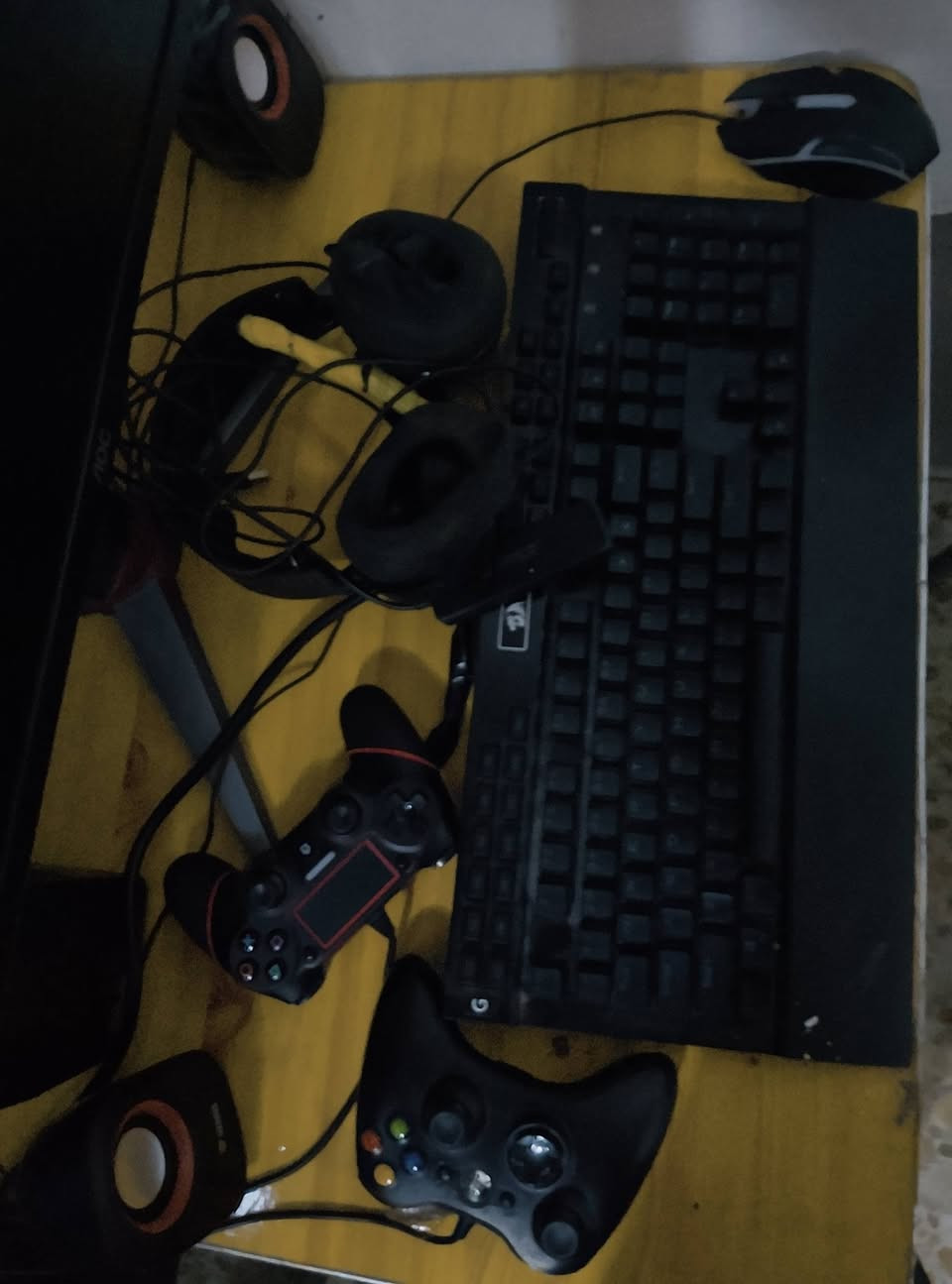 سلام عليكم بي سي كيس شاشا كيبورد ماوس سماعات يدات مواصفات فول اطيك بي ضمان وين متريد روح فحصه بل صوره مواضح بل واقع احلى سعر مليون و100وبي مجال حك جيه عنوان بابل كفل***********
