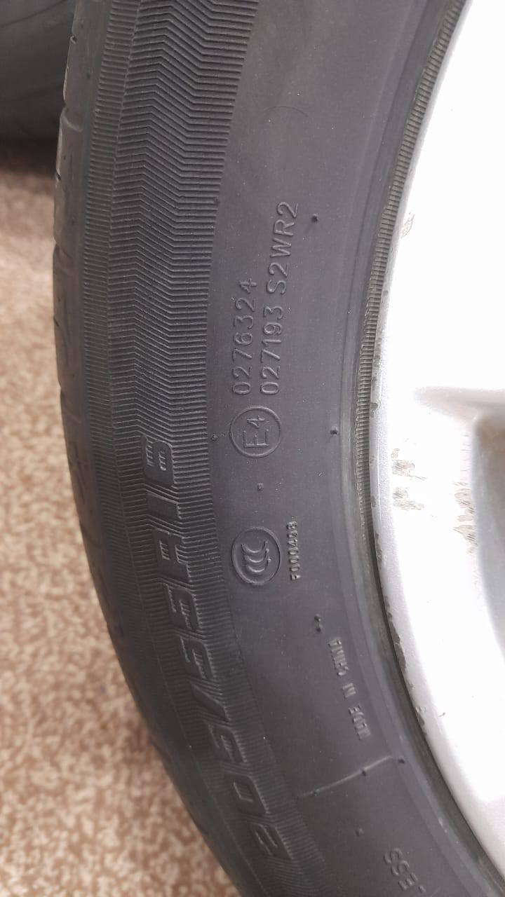 ويل كب مع الاطارات كورلا النترا (١٦) السعر ٢٥٠ وبيه مجال
مبايل ***********
