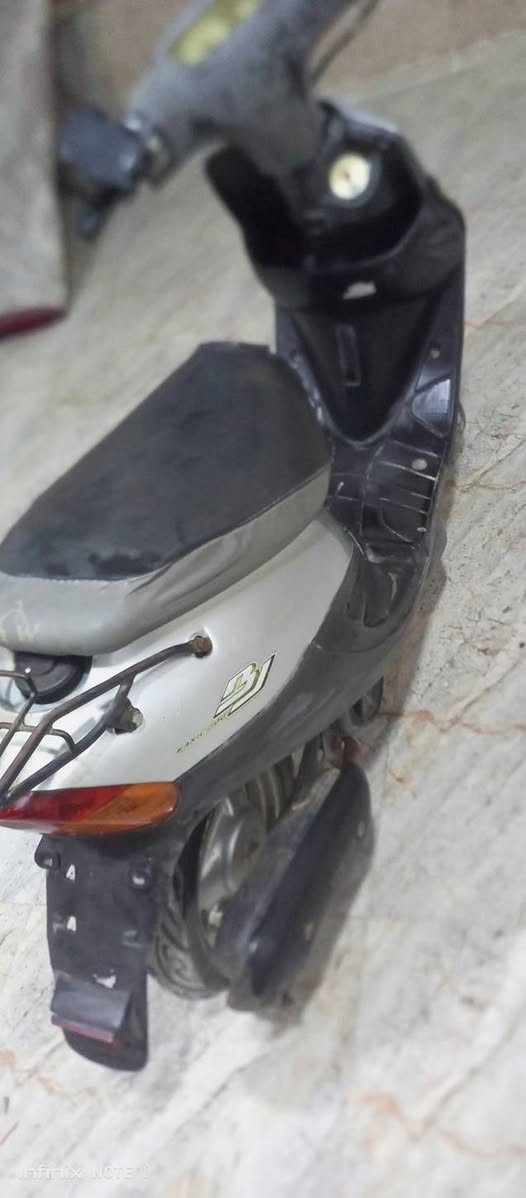 السلام عليكم دراجه بيجي بعدهه بملاحه مامفتوحه دراجه خرسه كلشي شغال بيه لايت بك لايت اشاير فقط عوزهه باتري 400 بيه مجال قليل


**إذا كنت صاحب هذا الإعلان وتريد حذفه لأي سبب، رجاءا أرسل رسالة إلى الدعم الفني**