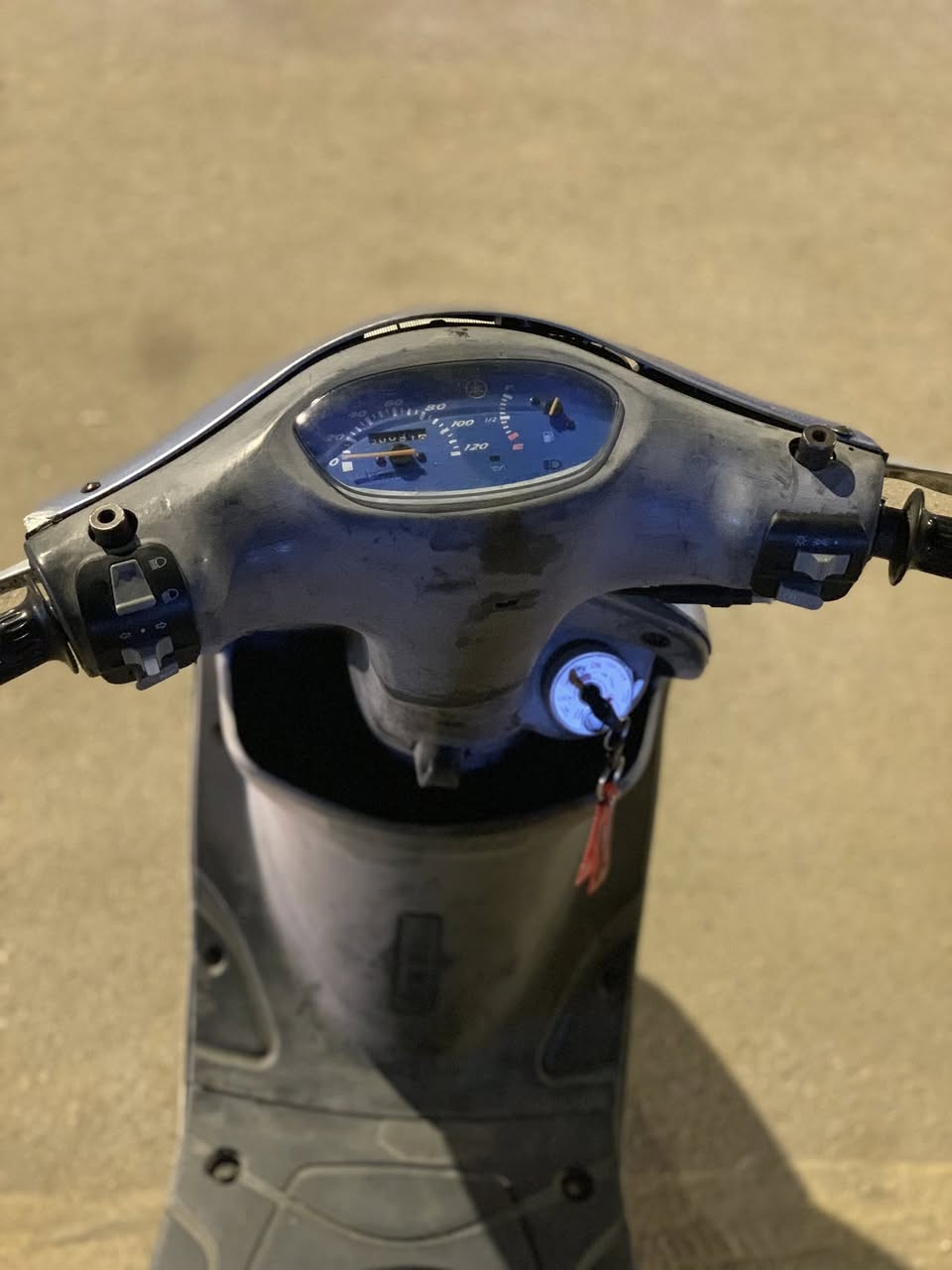 دراجه ماكس منغولي
سمائي 
كهربائيات كله شغاله سلف هندر اشاير عالي ناصي سكنات بگ لايت 
محرك نهضه ومشي فول نضافه 
كفرات ختم واحد وي المكينه 
مامفتوحه شرط الفحص 
سعره ٧٥٠ مكاني ناصريه
***********
