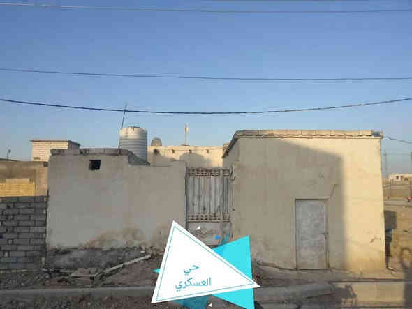 بيت طابو صرف للبيع 
الموقع :الحي العسكري-شارع الاطفاء
المساحة :200م
المحتويات: غرفتين+صالة +ومطبخ +وصحيات +ديوانية 
نوع البناء بلوك + سقف عگاده /الديوانية سندويج
السعر :  56 وبي مجال 
للاستفسار ***********
متوفر واتساب وماسنجر
