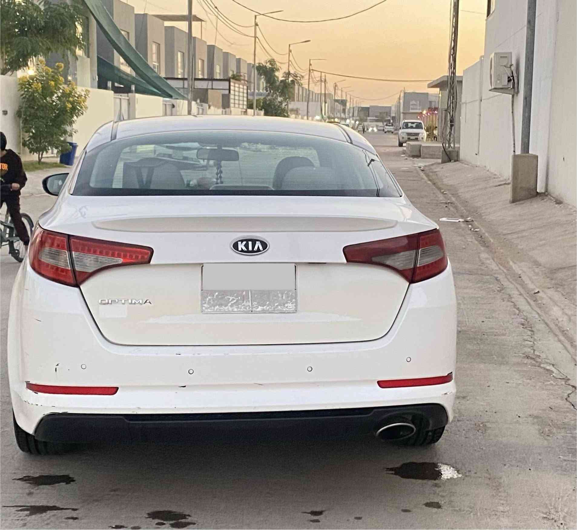 للبيع فقط كيا اوبتيما السعر 115
خليجي | محرك 2000 DOHC | مكفولة عامة | رقم اربيل مميز
​الموديل: 2011
المركبة: كيا أوبتيما (Kia Optima)
المنشأ: خليجي
المحرك: 2000 DOHC
​✅ محرك 2000 DOHC (قوي واقتصادي)
✅ مكفولة من التبديل  (شرط الفحص).
✅ حدادية وتراي كله نظيف (مال جناي).
✅ تبريد ثلج 
موصفات السيارة 
بصمة تشغيل وبصمة ابواب 
مري شفط +اشاير بالمري 
شفتات ستيرن
تحكمات كاملة بالستيرن
5 ويل كب
حساس خلفي 
انذار سرقة 
تبريد قطعتين
​📸 حالة السيارة : جيدة
​الضرر: صبغ جاملغ خلفي جهة السائق + شخوط بسيطة
​الكفالة الميكانيكية: الكير والمحرك كفالة
​الحالة العامة: السيارة جاهزة.
​📍 المكان: النجف - مركز النجف 
📞 للاستفسار (اتصال او واتساب ):
​***********
***********

​معلومات التسجيل:
​رقم السيارة: (اربيل  )
​التحويل: وكالة أو تحويل مباشر.

​#سيارات_العراق_للبيع
#وسيط_سيارات_العراق
#كيا_أوبتيما
#Kia_Optima_2011
#خليجي
#النجف
#محرك_2000
#مكفولة_عامة
#نظافة_جناي
