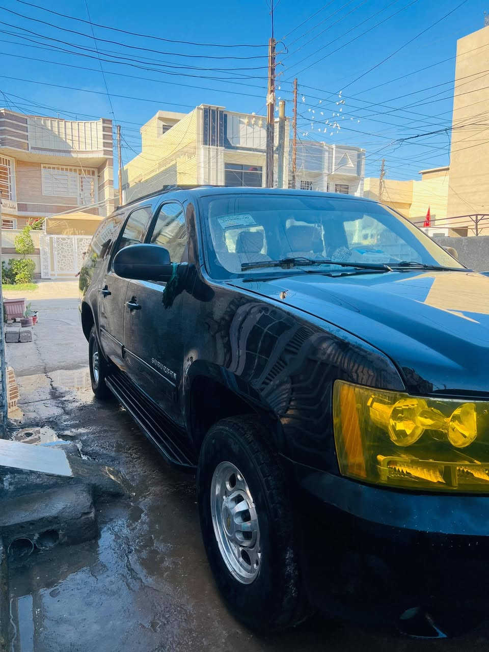 السلام عليك من رخصه ابو الكروب 
للبيع تاهو فحل موديل 2011 
نوع سوبربان طويله 
وارد خليجي باسمي ثاني يوم التحويل 
ثمانيه برغي سياره جاهزه كلشي مابيها رقمها بغداد خصوصي بيها سيبايات ثنين خلفيه وحده فوك القماره للتواصل اتصل على هذا الرقم ***********
