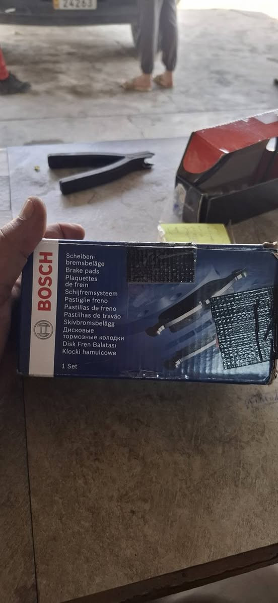 السلام عليكم..دسكات اصلي بوش اودي  A3 للبيع ٣٠ الف
للاتصال *********** ***********
