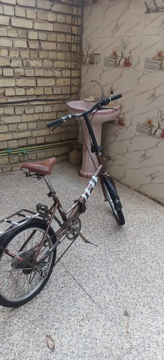 بايسكل للبيع ياباني بالة اصلي عنوان بغداد نهاية حي اور السعر 70 وبي مجال للاستفسار  او واتساب ***********
