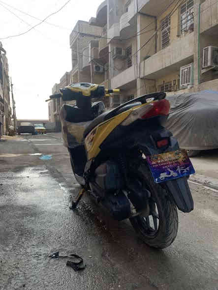 السلام عليكم دراجة GTS
محرك 150 .
السرعة 160 تطلع 124
محركها ناعم خير من الله❤️.
كهربائيات كاملة عدى العداد ناقص كيلو متر🙆🏼.
دهن جديد ❤️.
صرف بانزين قليل❤️.
ظفيرة بلادية ومكينة بلادية❤️.
اشاير كلها شغالة❤️.
البجم شوية الليط تعبانة تتصلح يم ابو الفايبر❤️.
بيها تزويد خارجي ستاند ويدات بريك وسكليتر💛
قاعدة رقم❤️.
دبلات امامي خلفي جدد❤️.
النيون الامامي شغال❤️.
نقصها جعجه مال صالنصة👍🏼.
السعر ٥٠٠ وبيها شي بسيط
الرقم ***********❤️
