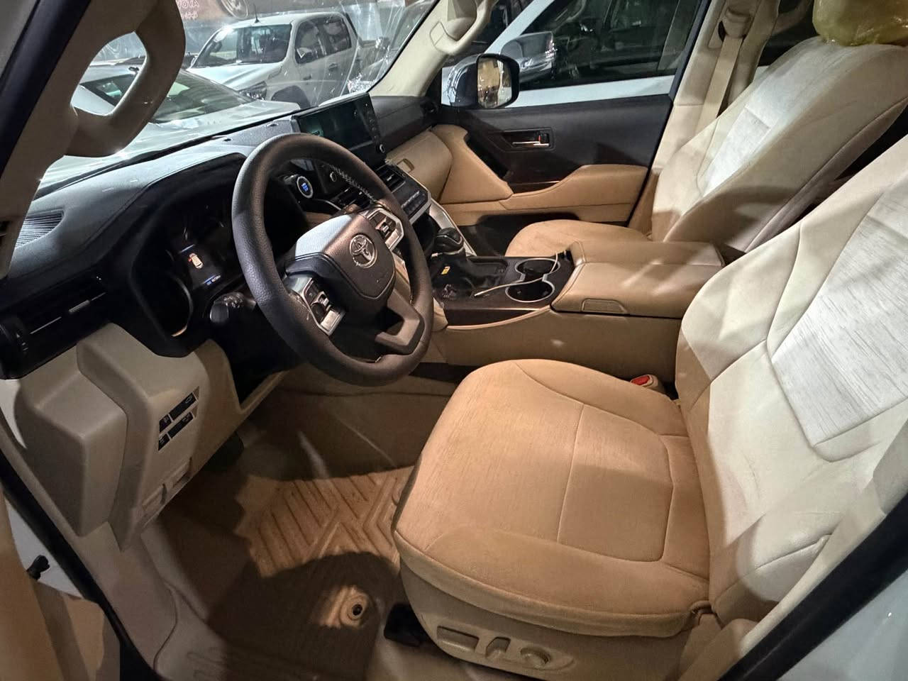 موديل 2023 G.X.R lemtid فوول مواسةفات ٣ شاشة دوكوشين كارةباي سندوق شةفت شةريكة جيهان يةك دةستة يةك شويني بجوكي پيدي ئارة أربيل, العراق


**إذا كنت صاحب هذا الإعلان وتريد حذفه لأي سبب، رجاءا أرسل رسالة إلى الدعم الفني**