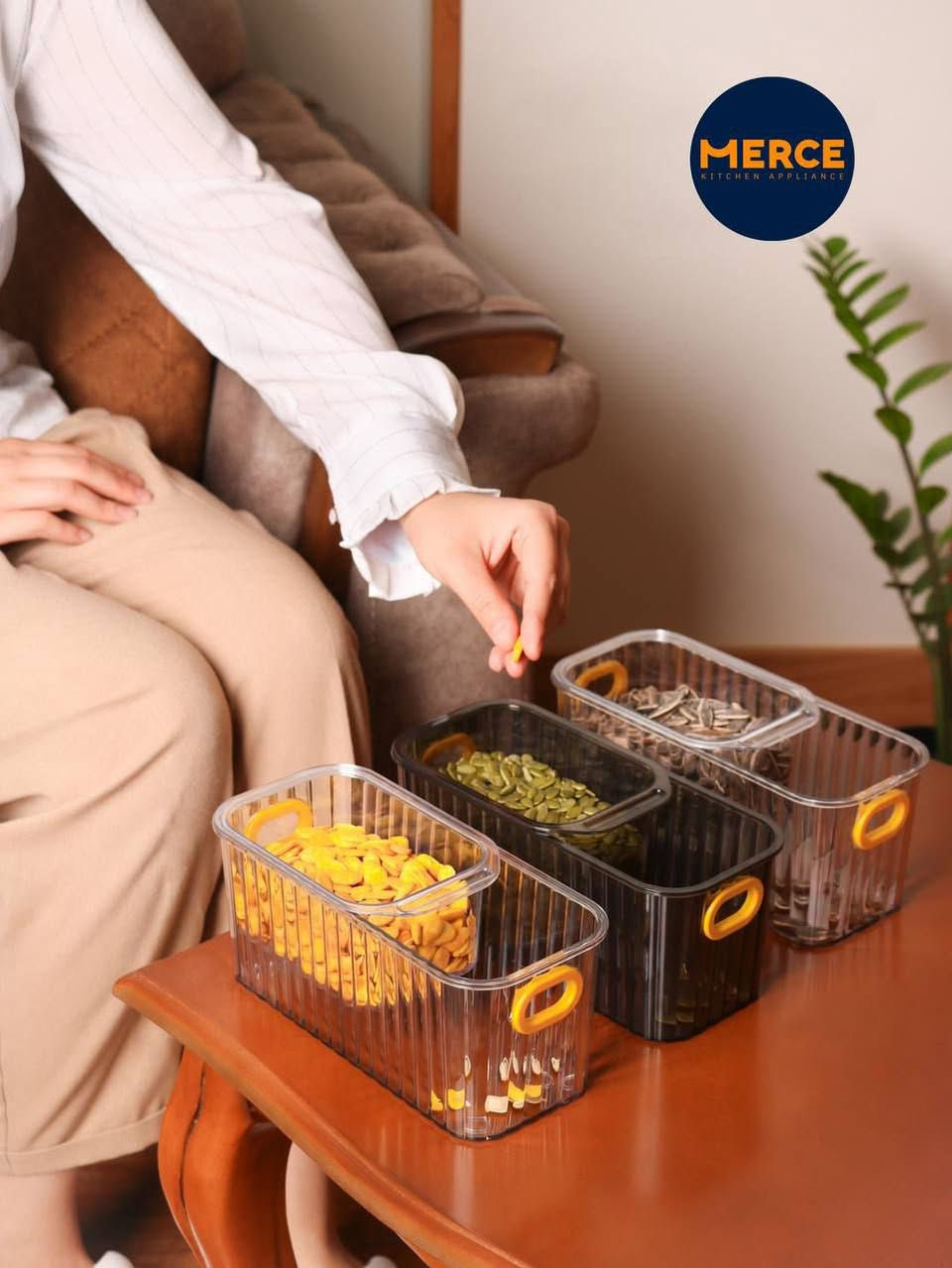 اهـلاً وسهـلاً بكـل زبائن شركة الوفـرة الاعزاء 🤍

🆕✨ وصلت بضاعة جديدة من معمل مرسـى
معمل غني عن التعريف 👌
كرستال شغل نظيف، نقاوة عاليـة ♾️

 🔺 شركة الوفـرة تجمع بين الجودة والتنوّع والسعر المدروس
اختيارات موفقة وبضاعة تمشي بالسوق بسرعة 💸

-📍العنوان : كربلاء المقدسة / البوبيات - شارع الحر الصغير قرب جامع المهدي  

🔸البيع جملة فقط جملة فقط 🔸
🚚 توصيل ونقليات متوفرة لكل المحافظات 

📲 للحجز والاستفسار (واتساب):⬇️
📞 ***********
📞 ***********
@أبرز المعجبين
