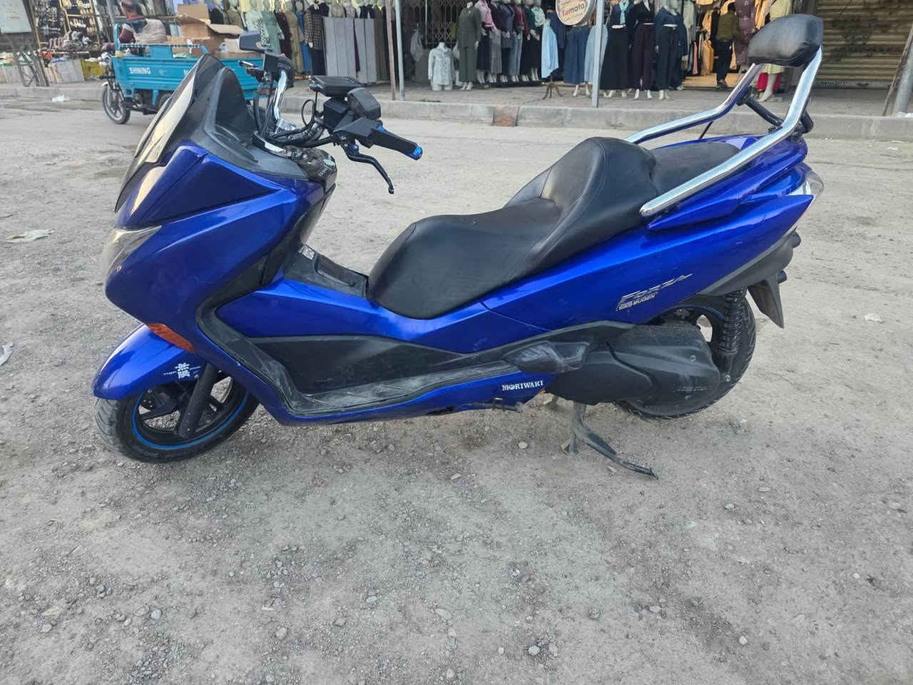 فورزة ٠١٠ صفر ١٠ مكفولة بيهة طخة صغيرة مكاني بغداد الدورة ١٢ وبيهة مجال  *********** بغداد, العراق
