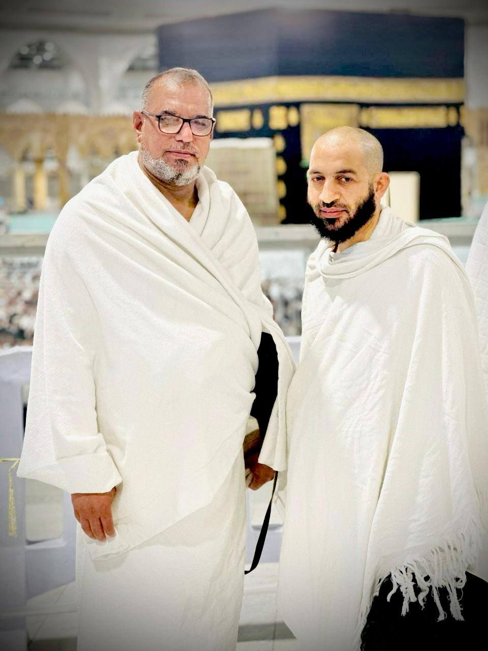 ⭕ احجز رحلتك الآن لأداء العمرة  ⭕⭕

 🕋  عمرتين برحلة واحدة عمرة شهر 🕋

     🕋  ذي الحجة ومحرم الحرام.  🕋

     🕋 العمرة بري وطيران 🕋

🕋 تعلن شركة أجنحة البراق للحج والعمرة ونقل المسافرين العراق الناصرية 
عن فتح باب التسجيل لرحلة العمرة 🕋

#إحجز مقعدك الآن لبرنامج العمرة برآ، قبل نفاذ المقاعد 
#نعمل لتقديم أفضل الخدمات وأعلى راحة للمعتمرين.

#تاريخ الرحلة يوم :-  24  ذي الحجة 
                              ان شاءالله 

⭕ السعــر /  800 الف البرنامج البري 

⭕ السعر  / مليون دينار برنامج الطيران 

✅ يتوفر نظام التقسيط لحاملي بطاقة ماستر كارد الرافدين.

💠 يتضمن البرنامج:
- السكن ليلتين في المدينة المنورة فند🏨  فنادقنا المركزية قريبة للحرم النبوي
     الشريف .
- السكن 5 ليالي في مكة المكرمة في محبس
 الجن فندق اركان بكة او افضل 
- النقل بواسطة باصات حديثة.
- ثلاث وجبات طعام ممتازة بوفيه خاص وليس مع الحملات يومياً في الفندق .
- إرشاد ديني مختص بالأرشاد للحج
 والعمرة.
- زيارة جميع المزارات الدينية في المدينة المنورة ومكة المكرمة.
- هدايا لكل معتمر إحرام رجالي مع جنطة كتف وجادر صلاة نسائي مع جنطة كتف  
مع ربطة وباج تعريفي .
- المبيت بأحدى المزارع بالذهاب سكن خاص بالطريق لراحة معتمرينا 
وهناك خدمات إضافية للمعتمرين 
 
🔆ملاحظة:. 
من لم يتمكن من التصريف لأي سبب يدفع فرق التصريف حسب سعر الدولار في يوم التصريف 
••••••••••

الذهاب عبر منفذ عرعر - 
🚎 النقل / من الشركة للشركة 
🚎 النقل عبر باصات حديثة 🚎
🏡 مدة الرحلة  10  ايام ، مع الطريق .

🔆ملاحظة:.
🛑 يتوفر لدينا خدمة إستلام الجواز من مقر عملك او موقع سكنك.
- - - - - - - - - - -
🔆ملاحظة:.
 🛑 المتعمر اقل من 18 سنة بدون والده يجب جلب وكالة خاصة للسفر 
- - - - - - - - - - -

#أجنحة البراق للحج والعمرة ونقل                
 المسافرين
 العراق الناصرية الإسكان الصناعي
 قرب محطة وقود خيرات ذي قار

#للإستفسار والحجز 
***********
***********

#فروعنا
 في قضاء الرفاعي
 وقضاء النصر
 وقضاء الشطرة

#الحاج سمير  ابو احمد الكعبي 
***********

#الحبوبي جامع الزهراء ع 

الحاج عواد ابو عبدالله 
***********
***********

#مندوبينا في جميع مناطق محافظة ذي قار 

لنتشارك في تجربة عمرة مميزة وميسّرة. احجز الآن واضمن مقعدك!

#شركة_البراق_للحج_والعمرة_ونقل_المسافرين
#العراق
#ذي_قار
#رحلات_العمرة
