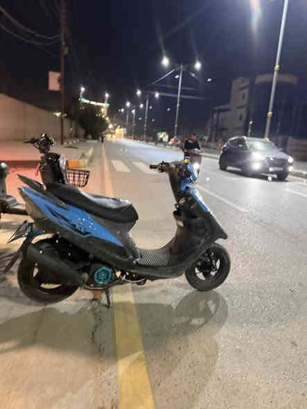 السلام عليكم عدي ماكس عدله للبيع الدراجه نضيفه برغي ما مفتوح بيهى الدراجه نضيفه  كلش تخبل +شلعه معدل سعر 900 و بيهى مجال سبب البيع محتاج الفلوس للاستفسار الاتصال عله الرقم أو المراسله ***********
