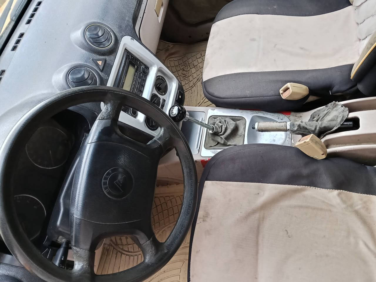 سلام عليكم
سياره سي كي 2012 رقم بابل 
 اصوليه مداور ثاني يوم 
مثل ما موضحه بالصور 
السعر 19ورقه للاستفسار الاتصال على الرقم 
***********
