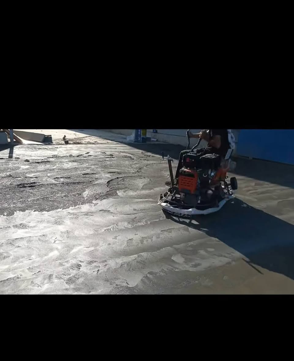 بسم الله الرحمن الرحيم 
مستعدين صب وصقل ونقشات الارضيات والجملونات وساحات  وسقل الهليكوبتر  و لكافة شوارع  حكوميه  والدوائر الحكومية والأهلية.ومحطات الوقود والبيوت الاهليه    
كادرنا متواجد للعمل في جميع محافظات العراق وبسعار تنافسيه للمساحات المفتوحه اسعار انسب مع مهندس مساح

* للاستفسار وطلب العمل، مراسلة الصفحة على الماسنجر/ او واتساب
او الاتصال على الارقام التالية:  ***********
.‏‪0776 397 3552‬‏
