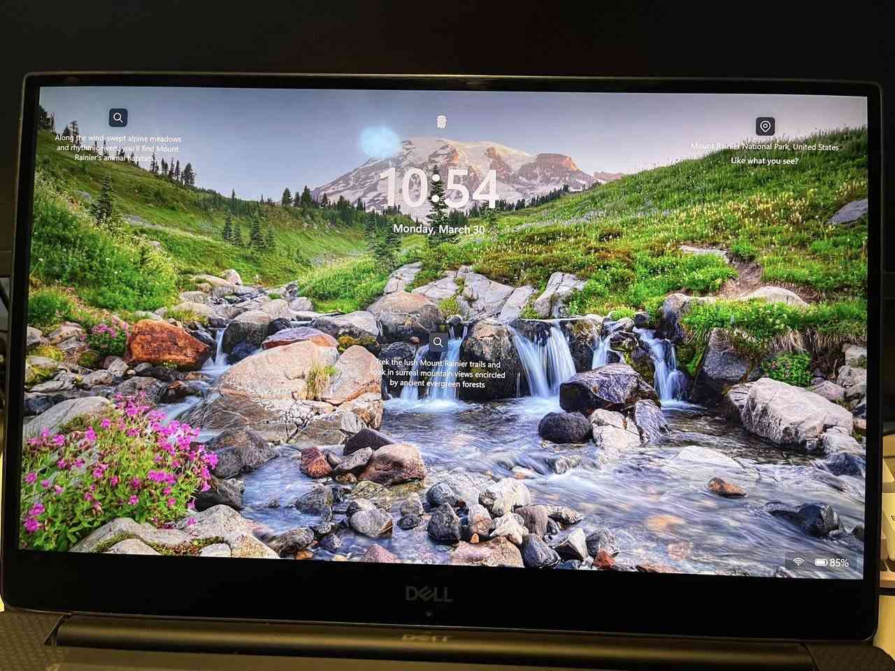 سلام عليكم لابتوب للبيع
مواصفات اللابتوب
معالج: i9 8950hk
الرامات:32GB
الذاكرة: 512sdd
شاشة: 4k 
كارت شاشة: خارجي Nvidia p2000 4GB ram 
سعر: 900
رقم الموبايل:***********
