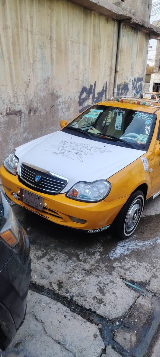 السلام عليكم
سيكي 2013   للبيع سنويه 2027
طخم وره جديد طخم كدام جديد 
طخم تيات جديد خط ابيض 
محرك كورله شرط لاصرف ولا نفخ 
كير شرط مشط تستيرن اوبورن جديد 
شرط الوكاله ولتحويل كابون بانزين بيها 
السعر 37ورقه اوبيها مجال 
الرقم ***********
