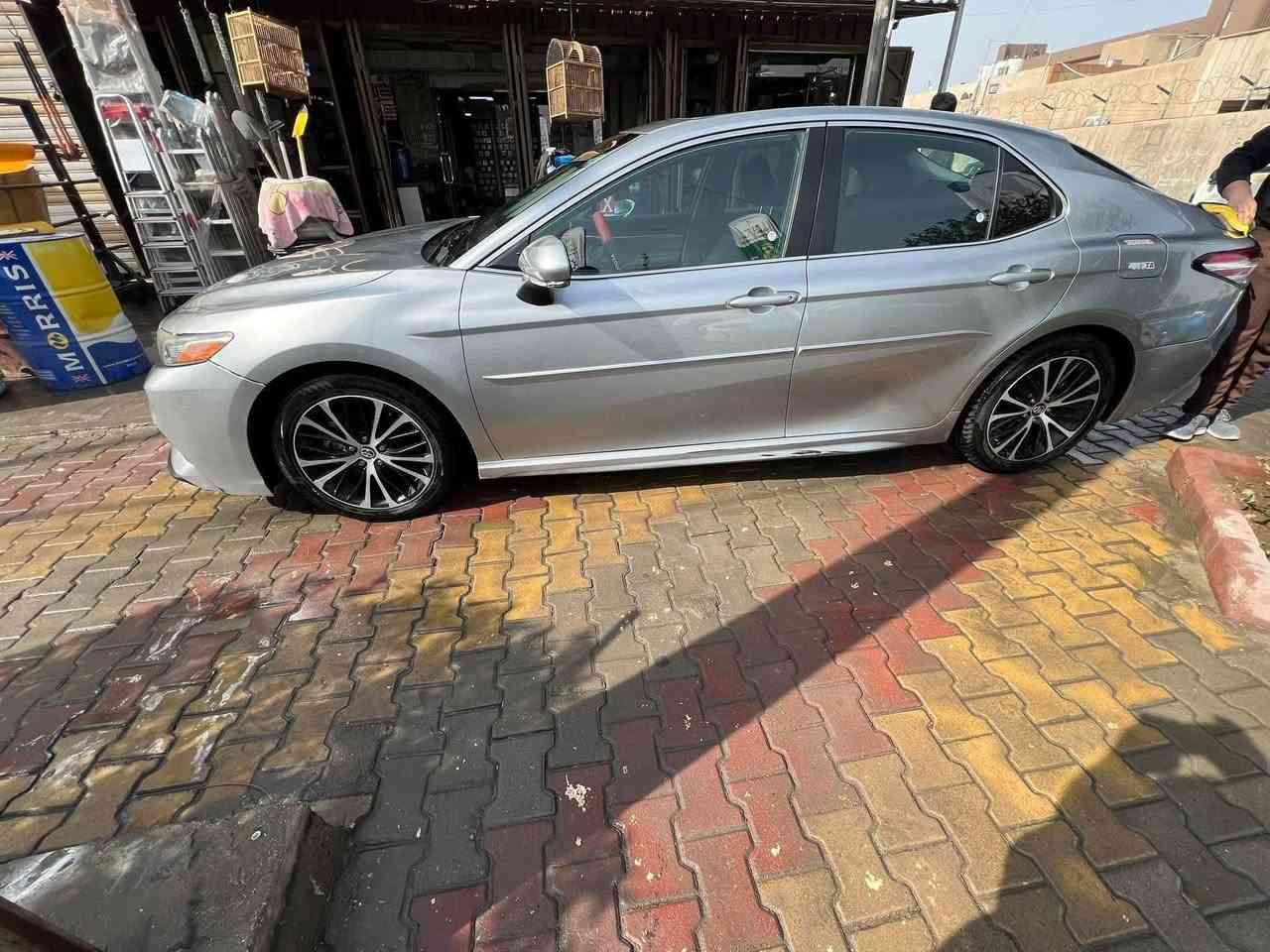 السلام عليكم

كامري 2020 se

بصمة سلايد 

رقم بغداد 

رقم الشاصي موجود مع الصور

تبديل القطع كلها اصلي  تفصيخ بدون صبغ

بدون دواخل 

195 ورقة بيها مجال قليل 

ماشي 27 الف ميل قابل للزياده 

بغداد

***********
