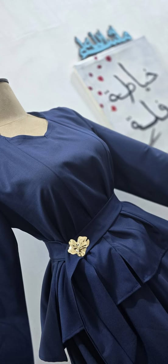 خياطي حسب الطلب 🫰
تنوره +قميص 
قماش مايباخ متوفر بجميع الألوان والقياسات 
السعر ٢٢ 😍🫰


**إذا كنت صاحب هذا الإعلان وتريد حذفه لأي سبب، رجاءا أرسل رسالة إلى الدعم الفني**