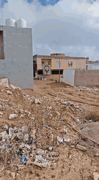 قطعة أرض • ١٠٠م • شارع ١٥م