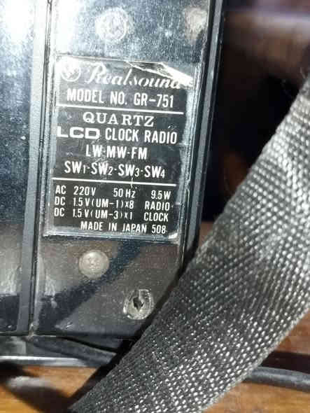 السلام عليكم ورحمة الله
 اليوم هذا 
العملاق الياباني Real sound للبيع
من ارقى انواع الاجهزه اليابانية جهاز راقي جدا جدا سحب نقاوة صوت رائعة جدا 
للتواصل على الرقم
***********
