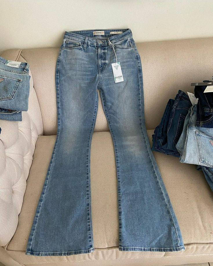 شتريت هذا السوت بـ ٣٠ الف ووونبي فـ مصار عليه مالبسته ابد ف هسة كله اريده ب ٢٠ الف ثنينهم ف التريده تكلي بالتعليقات قياس ٣٧.٣٨.٣٩. يلبس  مكاني البصره حيي رسالة


**إذا كنت صاحب هذا الإعلان وتريد حذفه لأي سبب، رجاءا أرسل رسالة إلى الدعم الفني**